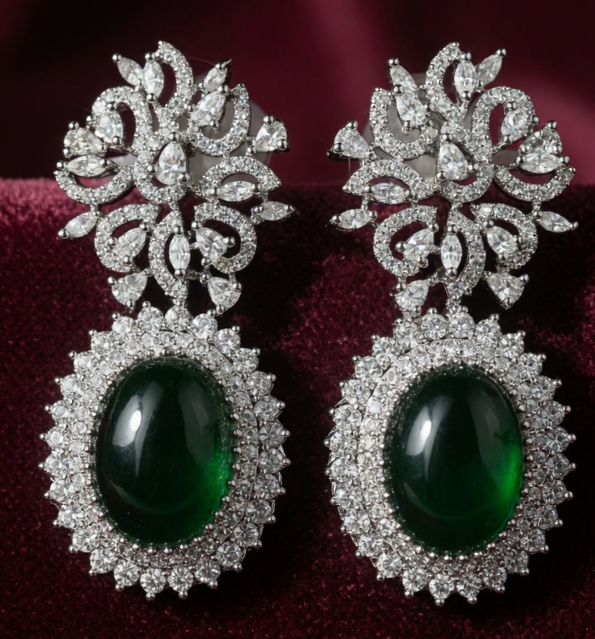  Emerald Majesty Earrings 