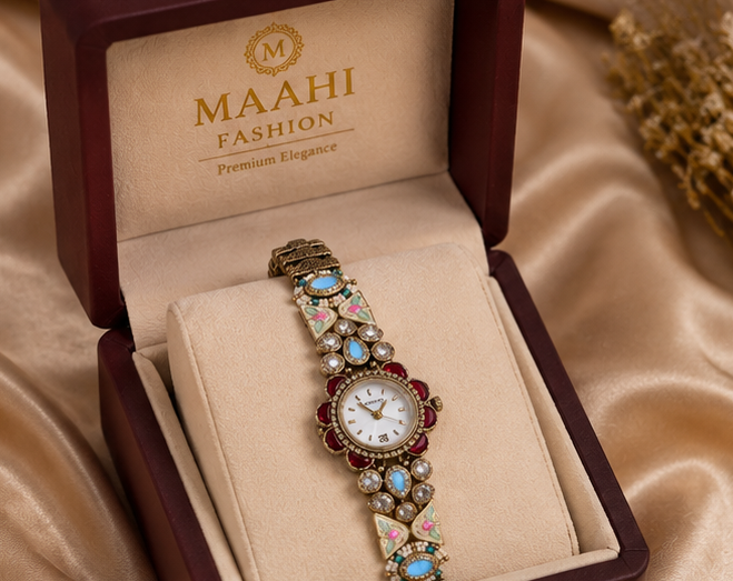 Vintage Bloom Bracelet Watch alternate view