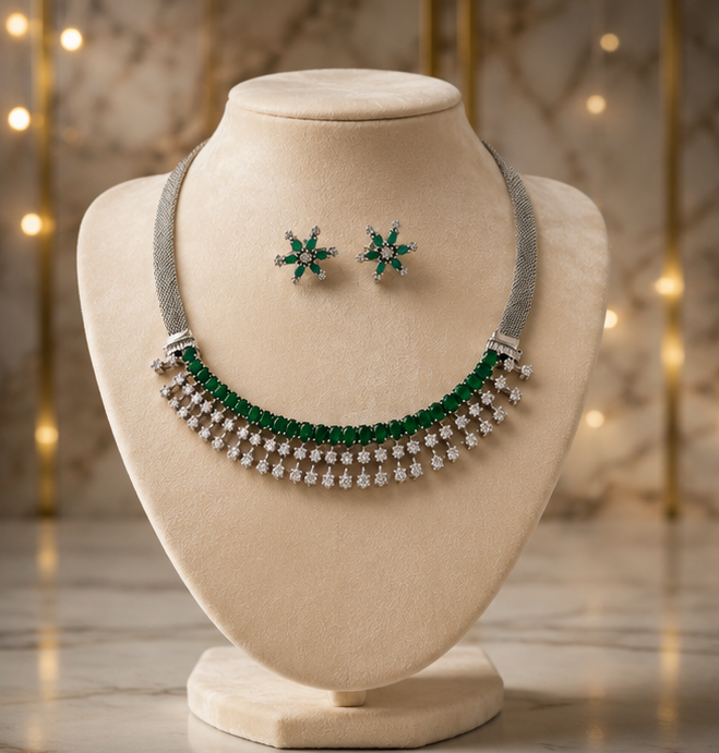 Emerald Elegance AD Necklace Set alternate view